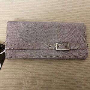 REDUCED! MAXX New York Leather Wallet Flap/Snap Closure CC Slots, Pockets NWT